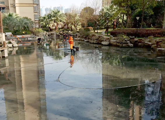 浦江景观池淤泥清理